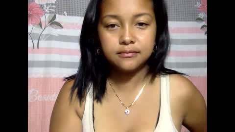 jessi_tastyxx172121 online show from 02/06/25, 08:23