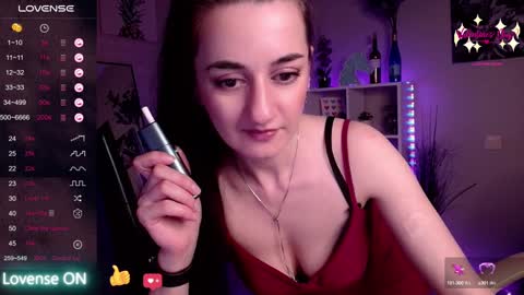 Snapshot of jessica_alford chatting on 02/04/25, 12:11 Jessica online show from 02/04/25, 12:11