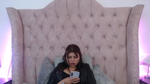 Snapshot of jessica_carter_ chatting on 01/03/25, 02:30 Jessica online show from 01/03/25, 02:30