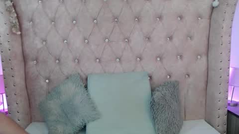 Snapshot of jessica_carter_ chatting on 10/16/25, 03:02 Jessica online show from 10/16/25, 03:02