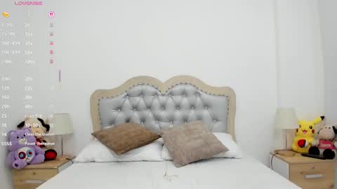 jessica  cortes online show from 10/13/25, 03:39