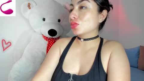 Snapshot of jessica_davis1 chatting on 02/26/25, 05:09 JESS online show from 02/26/25, 05:09