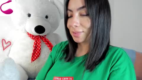 Snapshot of jessica_davis1 chatting on 03/03/25, 03:08 JESS online show from 03/03/25, 03:08