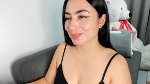Snapshot of jessica_davis1 chatting on 09/25/25, 02:26 JESS online show from 09/25/25, 02:26