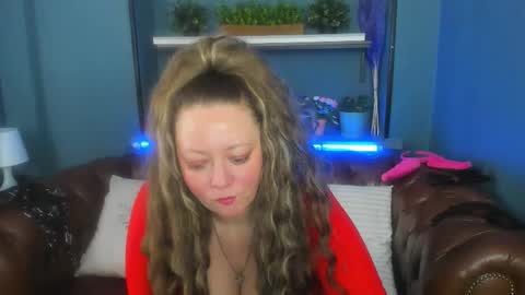 Snapshot of jessica_foxie chatting on 02/20/25, 11:42 Jessica online show from 02/20/25, 11:42