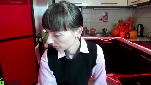 jessicaforris online show from 11/13/25, 08:02