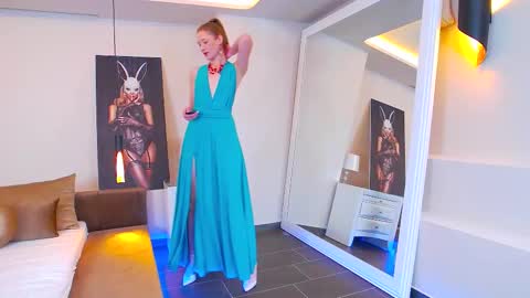 Jessica online show from 02/18/25, 11:55