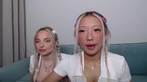 Snapshot of jessicahwinters chatting on 11/20/25, 01:39 Jessica online show from 11/20/25, 01:39