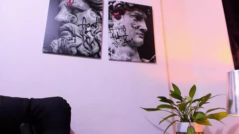 Jessid online show from 10/22/25, 12:33