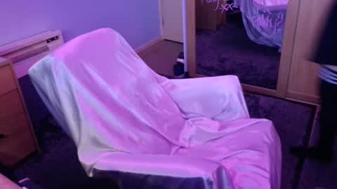 Snapshot of jessiessicaxx chatting on 01/25/25, 11:22 Jessiessicaxx online show from 01/25/25, 11:22