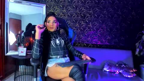 Snapshot of jessika_rabbits chatting on 11/06/25, 05:30 JESS online show from 11/06/25, 05:30