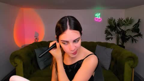 Snapshot of jesskats chatting on 10/02/25, 06:09 Jesskats online show from 10/02/25, 06:09