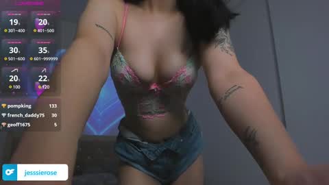 Snapshot of jesssxyx chatting on 02/10/25, 03:53 im doing any u want just ask me online show from 02/10/25, 03:53