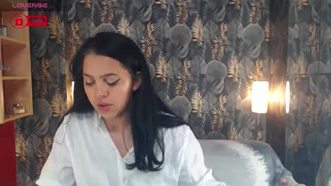 Snapshot of jessthewicked chatting on 02/01/25, 10:02 JessTheWicked online show from 02/01/25, 10:02