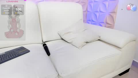 Snapshot of jessymorgan_ chatting on 01/10/25, 09:34 Jessy Morgan online show from 01/10/25, 09:34