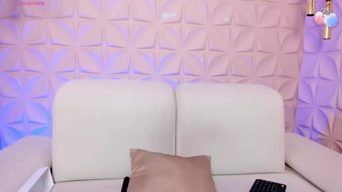 Snapshot of jessymorgan_ chatting on 02/07/25, 03:34 Jessy Morgan online show from 02/07/25, 03:34