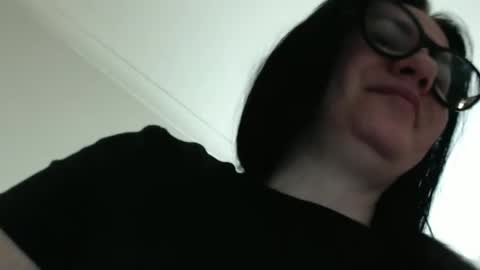 Snapshot of jessyqueen55 chatting on 12/03/24, 08:06 OnlyJessy online show from 12/03/24, 08:06