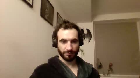 Snapshot of jestersquid89 chatting on 10/17/25, 10:34 jestersquid89 online show from 10/17/25, 10:34