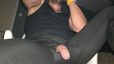 Snapshot of jetlaggerr chatting on 11/23/25, 09:03 jetlaggerr online show from 11/23/25, 09:03