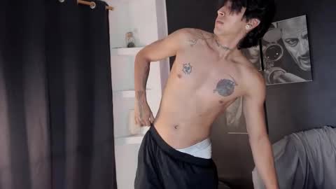 jett_savage online show from 11/21/25, 06:56