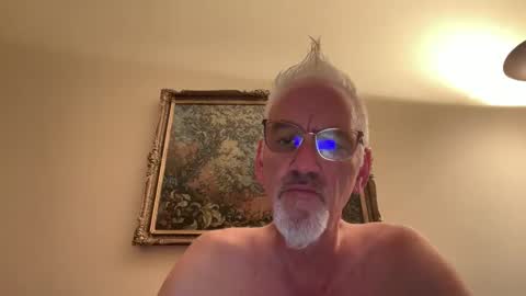 Snapshot of jewlronny chatting on 09/26/25, 03:16 jewlronny online show from 09/26/25, 03:16