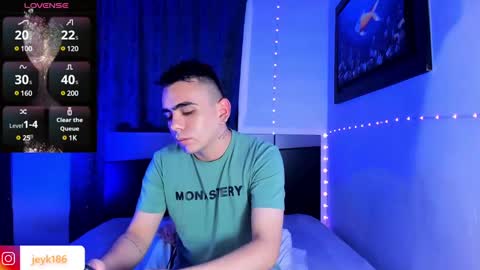 Snapshot of jey_keler chatting on 01/17/25, 05:42 jey keler online show from 01/17/25, 05:42