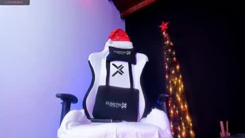 Snapshot of jeyden_camilo chatting on 12/18/24, 10:02 Jeyden Camilo online show from 12/18/24, 10:02