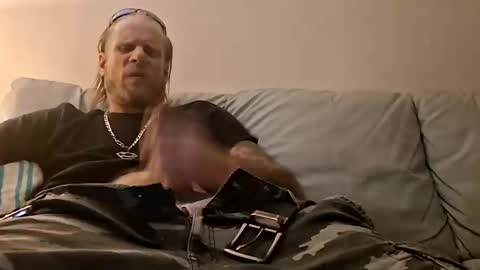 Snapshot of jeyhardsmashin69 chatting on 10/25/25, 02:30 jeyhardsmashin69 online show from 10/25/25, 02:30