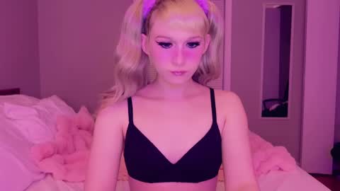   online show from 09/20/25, 02:23