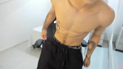 jhoanleandro online show from 11/09/25, 04:22