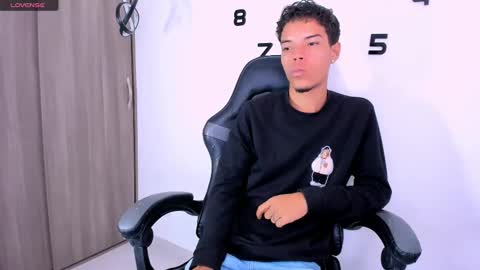  online show from 09/28/25, 04:56