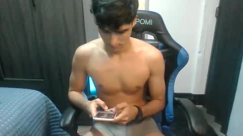 Snapshot of jhon_2000s chatting on 12/29/24, 08:11 jhon online show from 12/29/24, 08:11