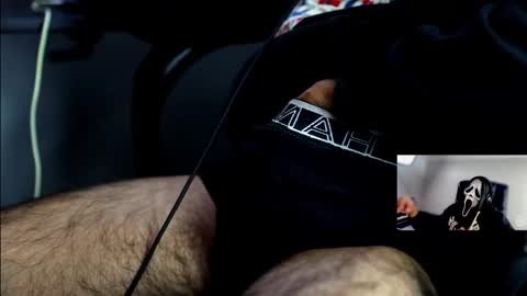 Snapshot of jhon_jairoo chatting on 10/11/25, 02:55 JJ online show from 10/11/25, 02:55