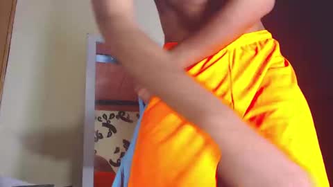 Snapshot of jhon_malo chatting on 11/11/25, 04:45 jhon_malo online show from 11/11/25, 04:45