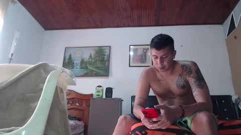 Snapshot of jhon_tommy chatting on 02/18/25, 02:27 jhon tommy online show from 02/18/25, 02:27