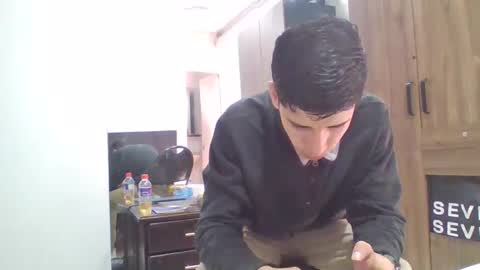 Snapshot of jhongrey2 chatting on 03/05/25, 03:29 jhon online show from 03/05/25, 03:29
