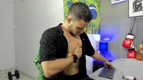 Snapshot of jhonny_flames7 chatting on 09/20/25, 03:51 jhonny online show from 09/20/25, 03:51