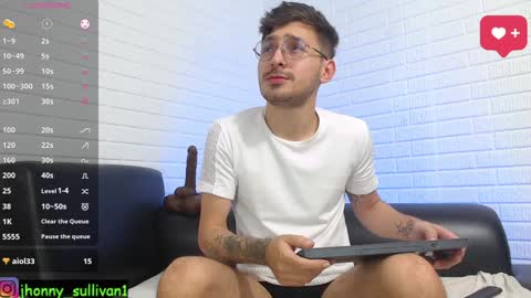 Snapshot of jhonny_sullivan chatting on 02/05/25, 07:20 jhonny and friend online show from 02/05/25, 07:20