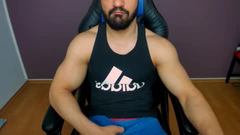 Snapshot of jhonnyboy007 chatting on 02/18/25, 05:31 Black Diamond online show from 02/18/25, 05:31