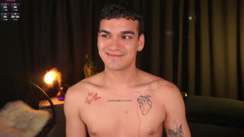 Jhonny  online show from 11/18/25, 02:39