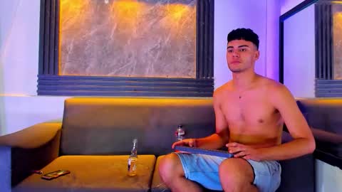 jhostin_1 online show from 11/20/25, 09:14