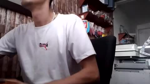 Snapshot of jhosuamoore chatting on 10/15/25, 08:31 Jhosuamoore online show from 10/15/25, 08:31