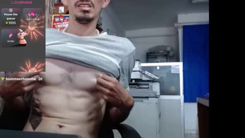 jhosuamoore2 online show from 11/15/25, 04:25