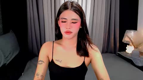 jhuliana_and_charles_room online show from 10/13/25, 03:50