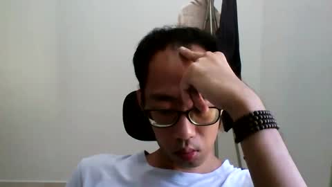 Snapshot of jiachi13 chatting on 12/28/24, 02:22 Alex online show from 12/28/24, 02:22