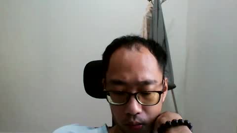 Snapshot of jiachi13 chatting on 01/21/25, 02:11 Alex online show from 01/21/25, 02:11