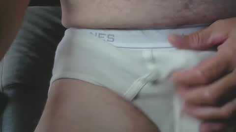 Snapshot of jim2hot chatting on 09/29/25, 04:23 jim2hot online show from 09/29/25, 04:23