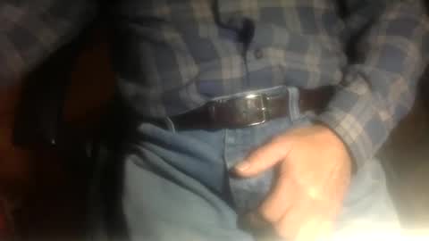 Snapshot of jim2hot chatting on 11/06/25, 10:32 jim2hot online show from 11/06/25, 10:32