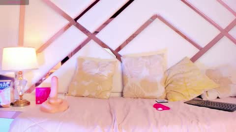 Jim  online show from 11/12/25, 07:35