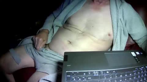 Snapshot of jimjr67 chatting on 10/06/25, 01:58 jimjr67 online show from 10/06/25, 01:58